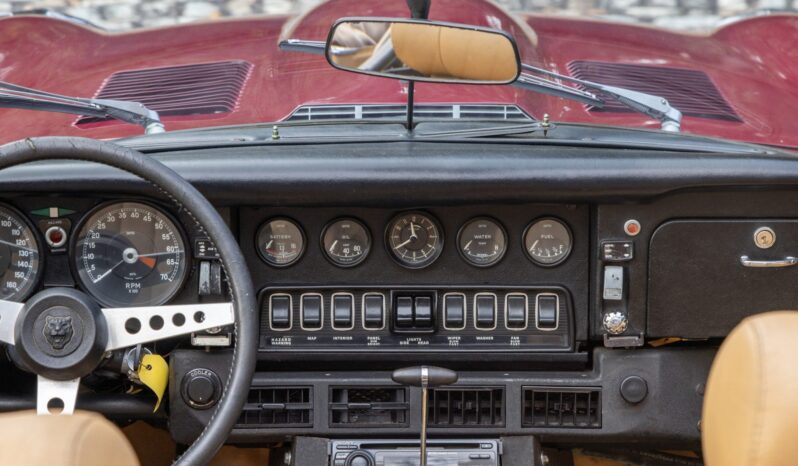 								1974 Jaguar E-Type Series III Roadster V12 full									