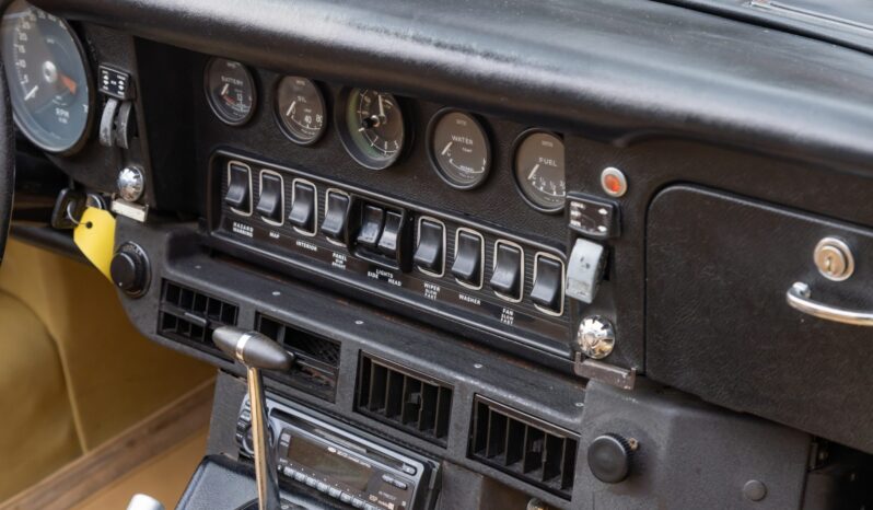 								1974 Jaguar E-Type Series III Roadster V12 full									