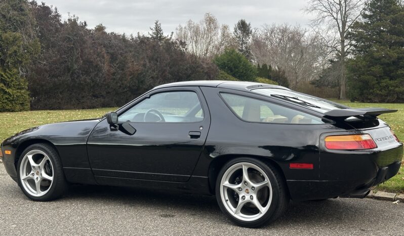 								1987 Porsche 928 S4 5-Speed full									