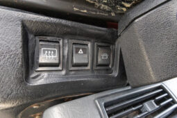 										2001 Land Rover Defender 110 full									