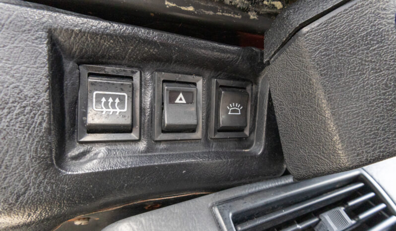 								2001 Land Rover Defender 110 full									