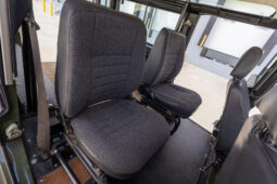 										2001 Land Rover Defender 110 full									