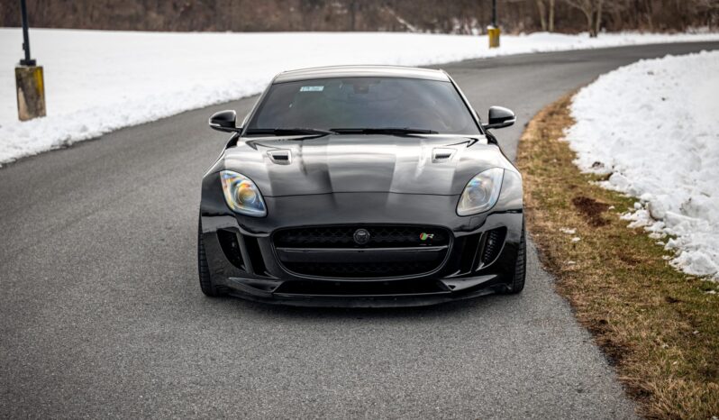 								2016 Jaguar F-Type R Coupe AWD full									