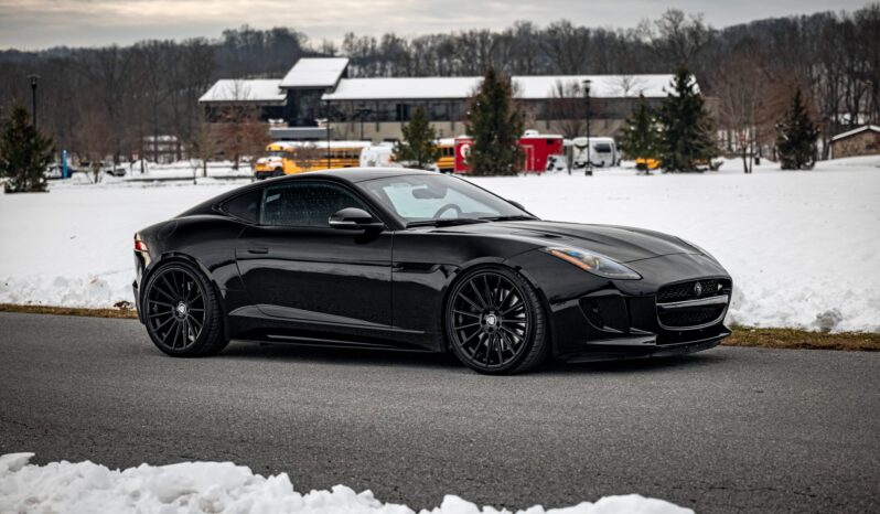 								2016 Jaguar F-Type R Coupe AWD full									