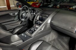 										2016 Jaguar F-Type R Coupe AWD full									