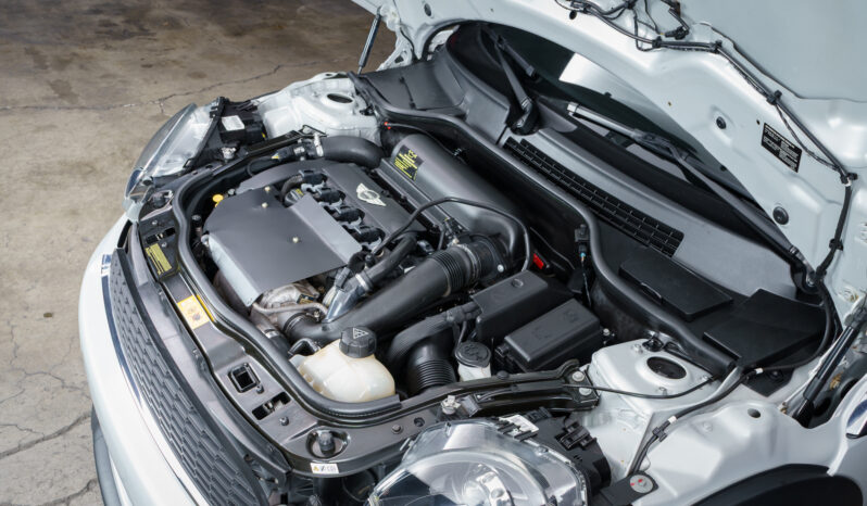 								2012 Mini Cooper Clubman JCW 6-Speed full									