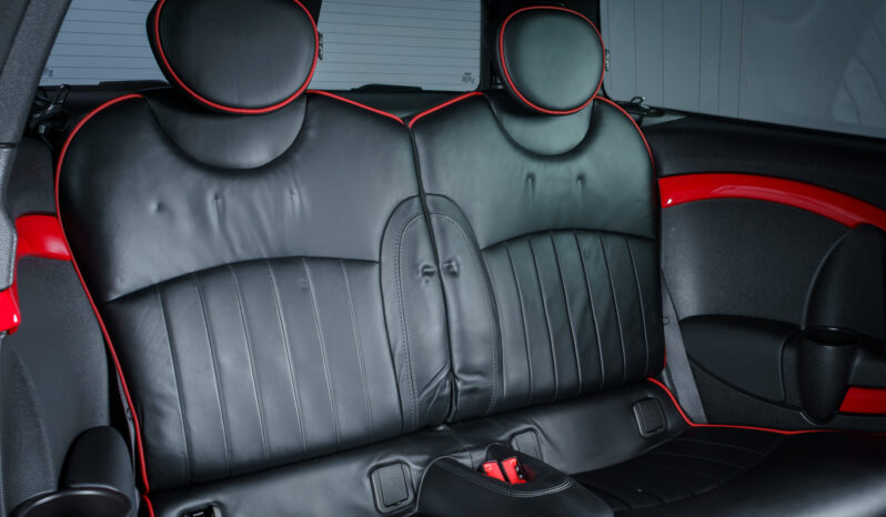 								2012 Mini Cooper Clubman JCW 6-Speed full									