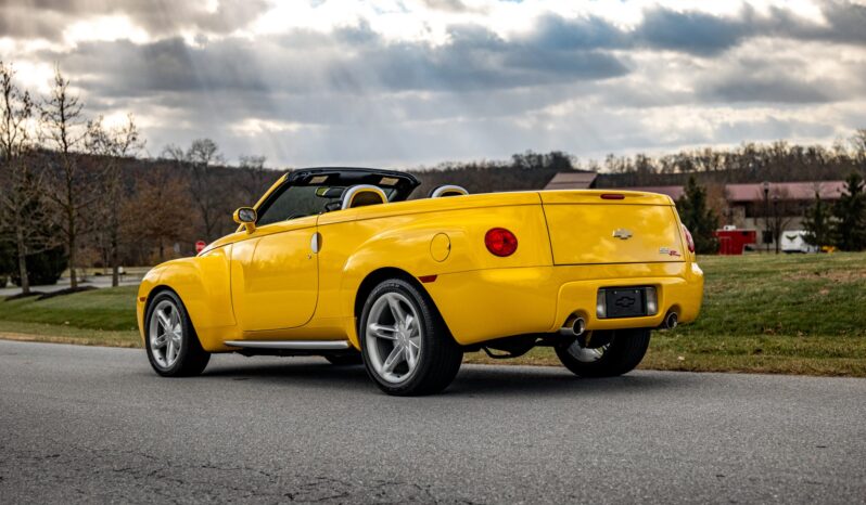 								2004 Chevrolet SSR full									