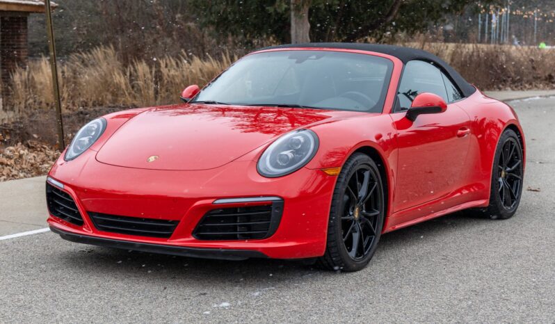 								2018 Porsche 911 Carrera 4 Cabriolet full									