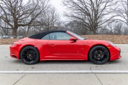 										2018 Porsche 911 Carrera 4 Cabriolet full									