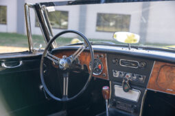 										1965 Austin-Healey 3000 BJ8 Mk III full									