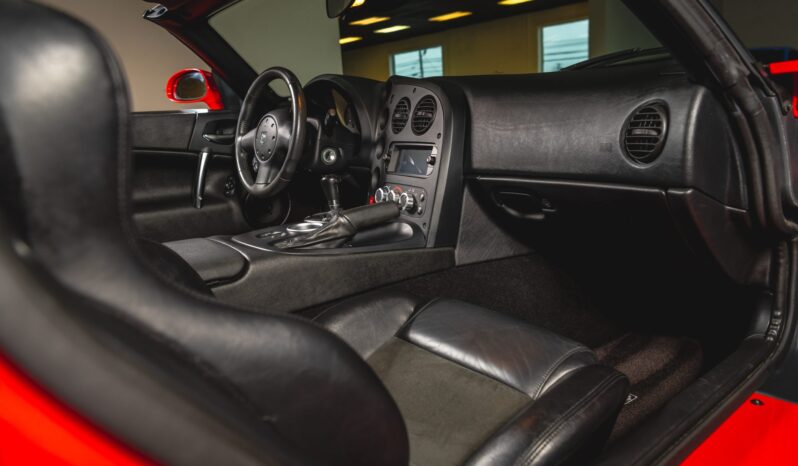 								2003 Dodge Viper SRT-10 Roadster full									