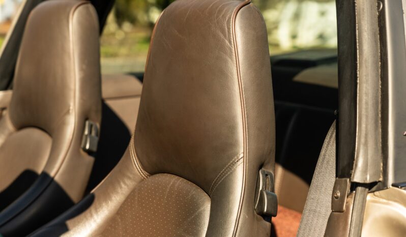 								1986 Porsche 911 Carrera Targa full									