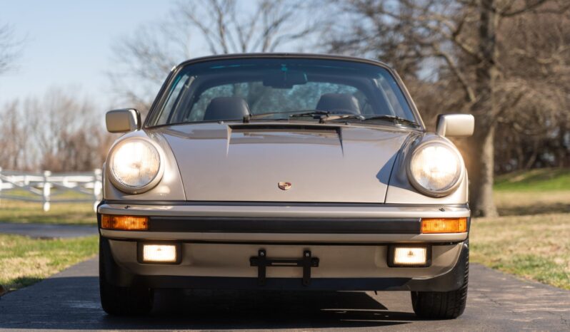 								1986 Porsche 911 Carrera Targa full									
