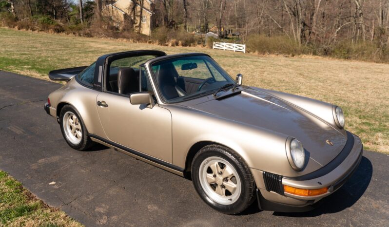 								1986 Porsche 911 Carrera Targa full									