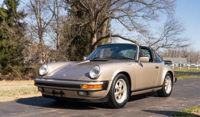 								1986 Porsche 911 Carrera Targa full									