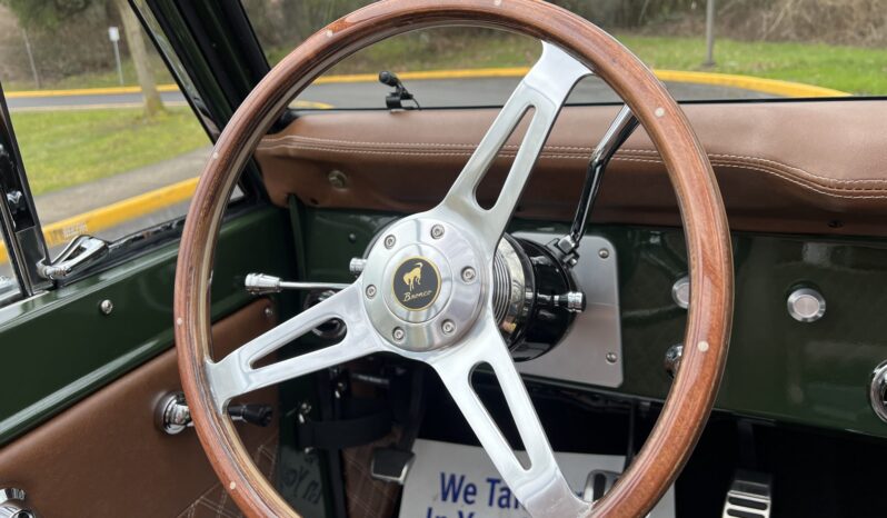 								1976 Ford Bronco full									