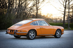 										1970 Porsche 911T Coupe full									