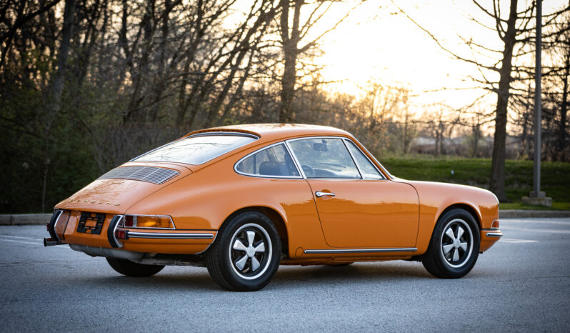 								1970 Porsche 911T Coupe full									