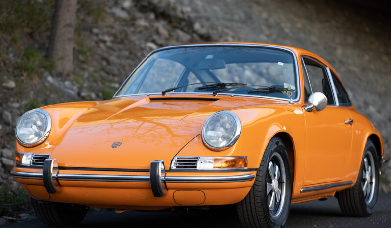 								1970 Porsche 911T Coupe full									