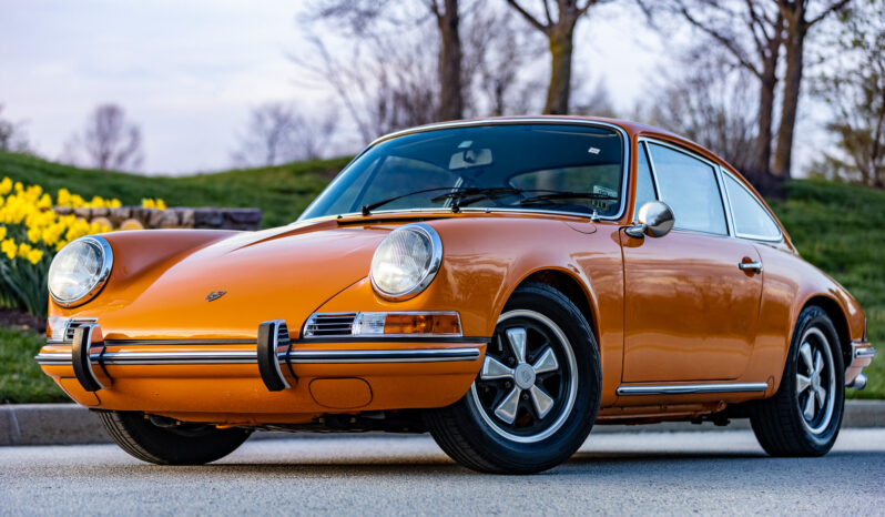 								1970 Porsche 911T Coupe full									