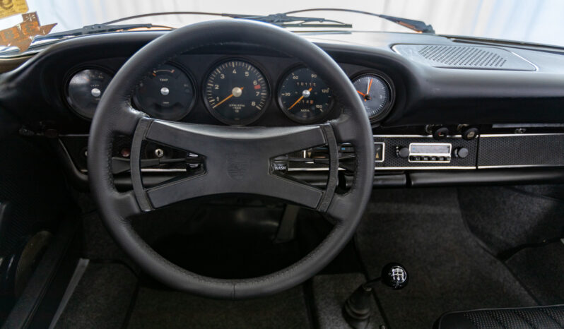 								1970 Porsche 911T Coupe full									
