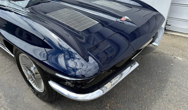 								1963 Chevrolet Corvette Convertible 4-Speed full									