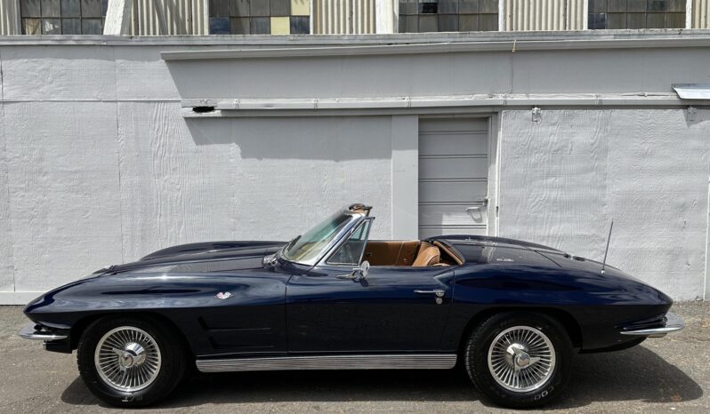 								1963 Chevrolet Corvette Convertible 4-Speed full									