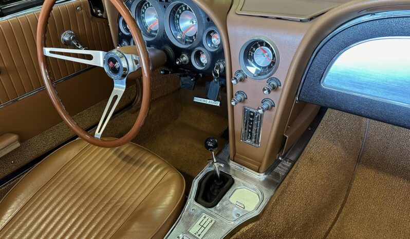 								1963 Chevrolet Corvette Convertible 4-Speed full									