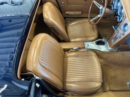 										1963 Chevrolet Corvette Convertible 4-Speed full									