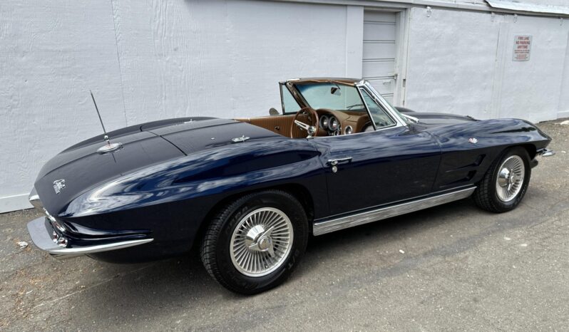 								1963 Chevrolet Corvette Convertible 4-Speed full									