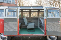 1962 Volkswagen Bus Deluxe