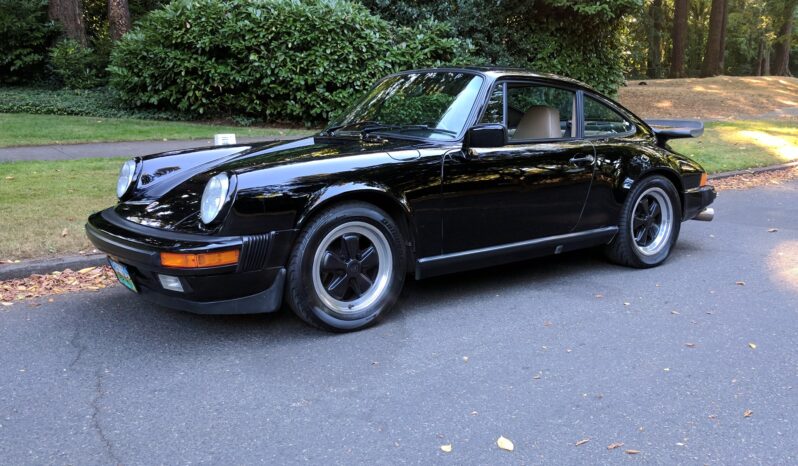 								1984 Porsche 911 Carrera Coupe full									