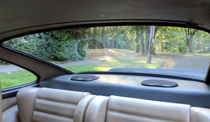 								1984 Porsche 911 Carrera Coupe full									