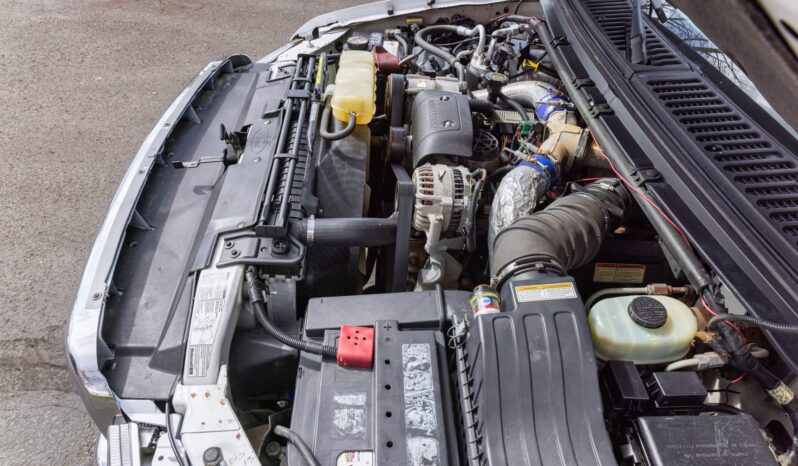 								2000 Ford F-350 Super Duty XLT Crew Cab Power Stroke 4×4 full									