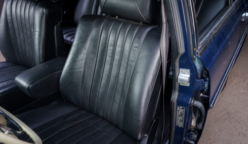 								1970 Mercedes-Benz 300SEL 6.3 full									