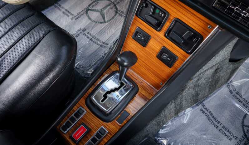 								1970 Mercedes-Benz 300SEL 6.3 full									