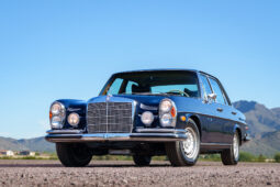 										1970 Mercedes-Benz 300SEL 6.3 full									