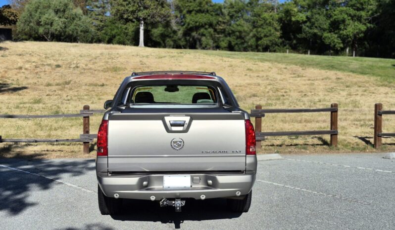 								2003 Cadillac Escalade EXT full									