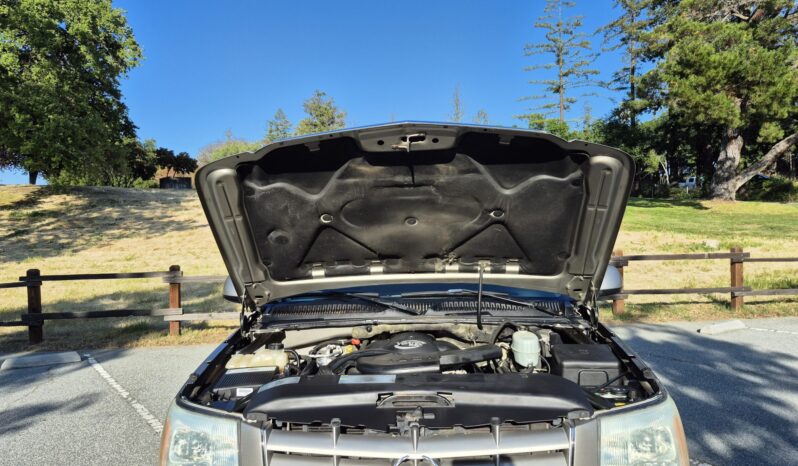 								2003 Cadillac Escalade EXT full									