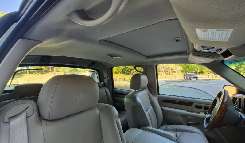 								2003 Cadillac Escalade EXT full									