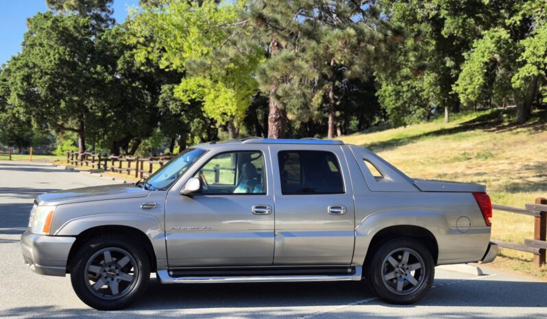 								2003 Cadillac Escalade EXT full									