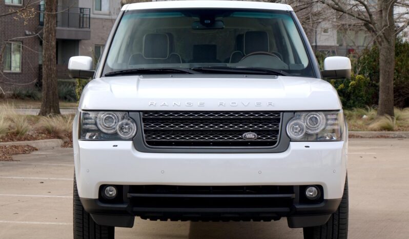 								2011 Land Rover Range Rover HSE Luxury full									