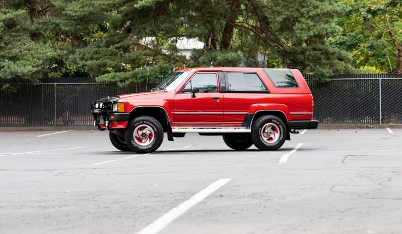 								1986 Toyota 4Runner SR5 4×4 5-Speed full									