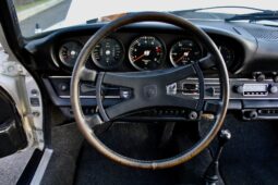 										1970 Porsche 911T Coupe full									