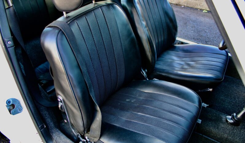 								1970 Porsche 911T Coupe full									