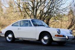 										1970 Porsche 911T Coupe full									
