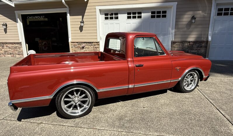 								1967 Chevrolet C10 Pickup full									