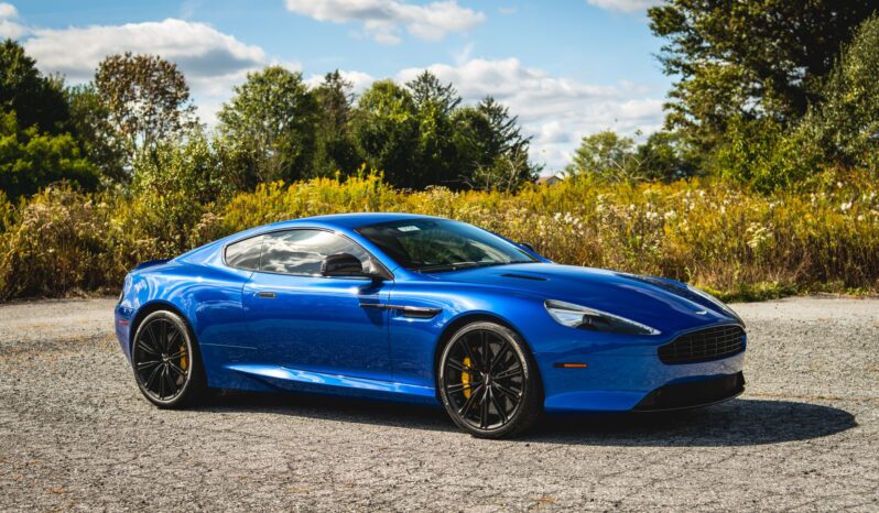 								2015 Aston Martin DB9 Carbon Edition full									