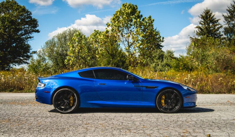 								2015 Aston Martin DB9 Carbon Edition full									